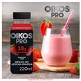thumbnail image 4 of Yogurt bebible Oikos Pro frutos rojos sin azúcar añadida 18 g de proteína 220g, 4 of 4