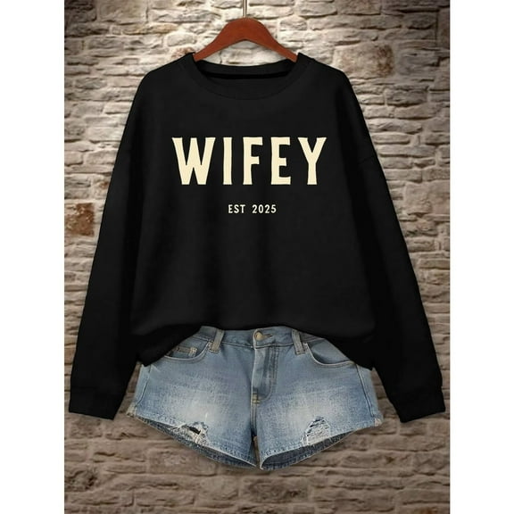 Wifey Est 2025 Sweatshirt, Bridal Shower Gift for Bride Crewneck, S-3XL