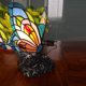 thumbnail image 4 of Lámpara de mesita de noche LED Tiffany Blue Fairy Butterfly Mesita de noche Lámparas de mesa Pantalla de vidrieras Interruptor de encendido y apagado Lámpara de escritorio de oficina en casa, 4 of 5