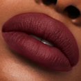 thumbnail image 4 of Lápiz labial Estée Lauder Pure Color, mate de larga duración, 20 ml, 682, 4 of 7