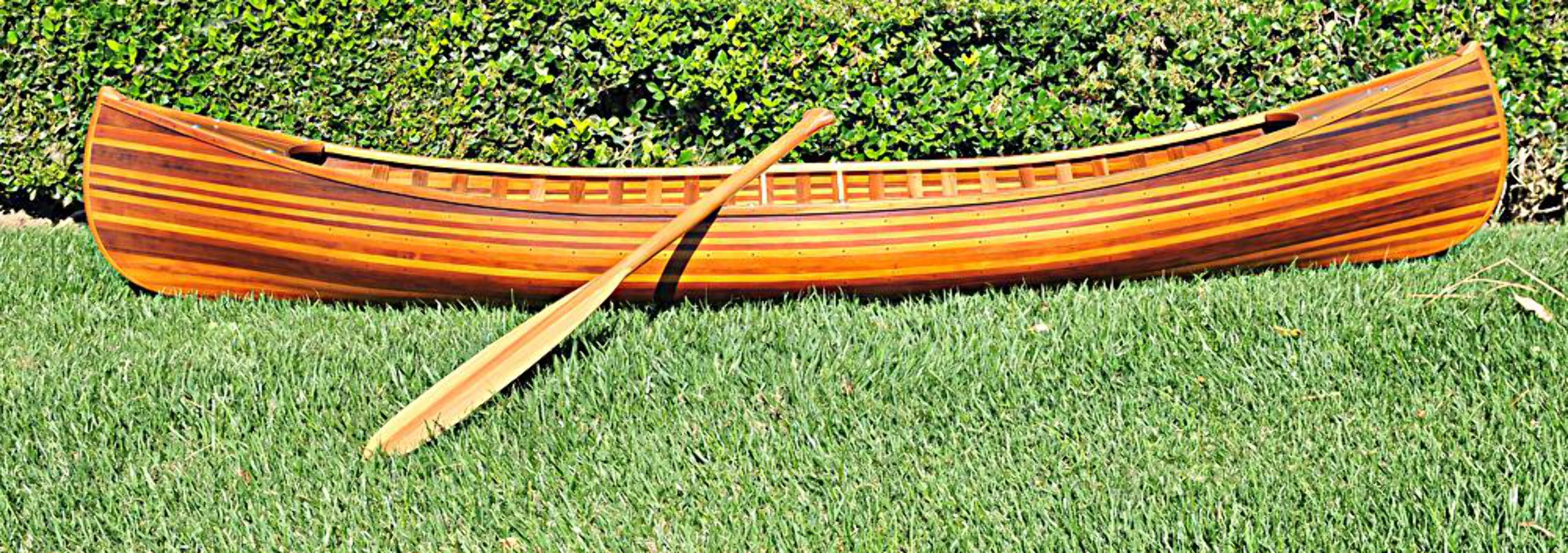 Canoe With Ribs Curved Bow Matte Finish 10 Feet