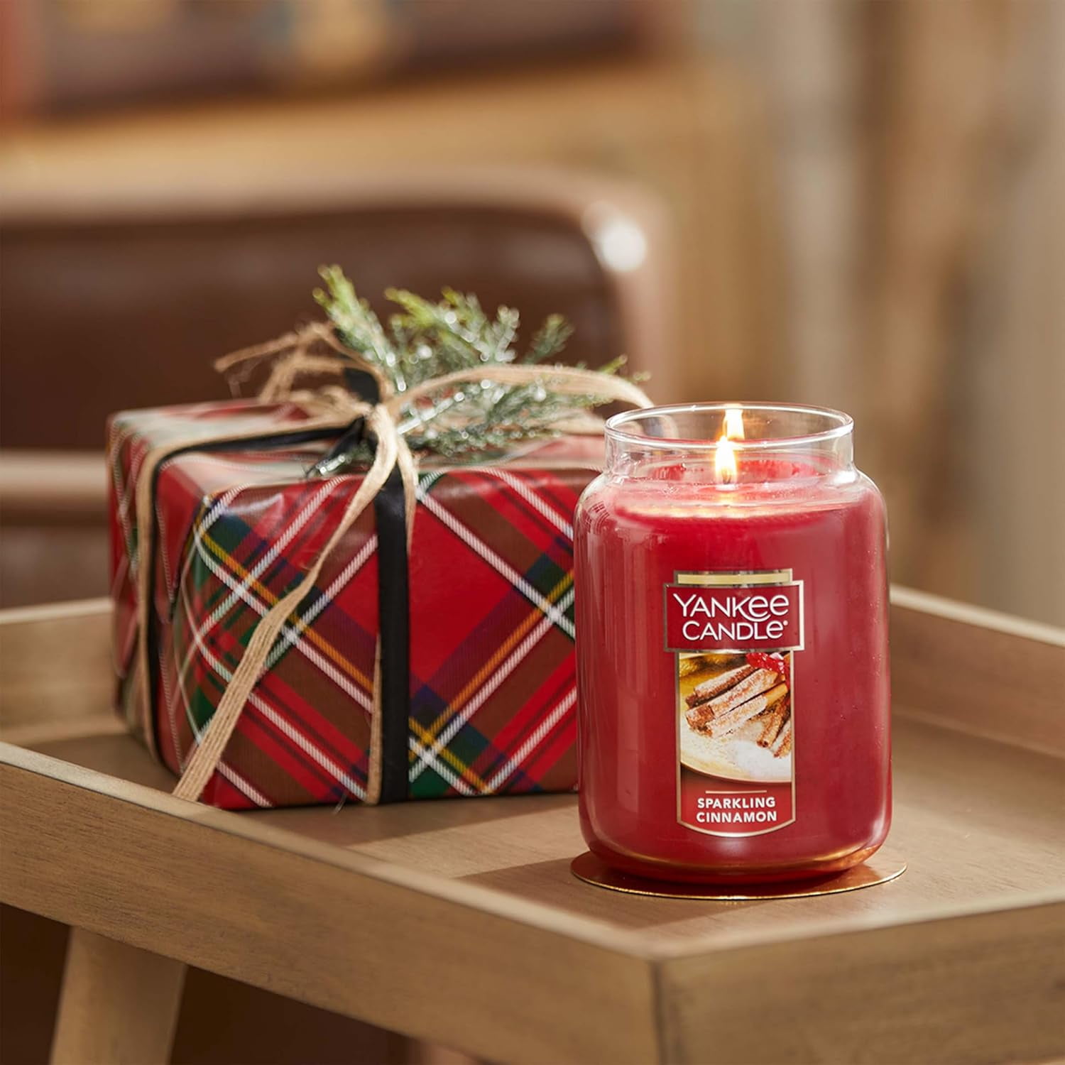 Sparkling Cinnamon Scented, Classic 22oz Large Jar Single Wick Candle, Over 110 Hours of Burn Time | Holiday Gifts for All: Perfect for Fall and Winter Decor