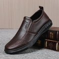 thumbnail image 4 of Zapatos de cuero para hombre, zapatos casuales negros puros, zapatos sin cordones, zapatos de conducción antideslizantes de suela blanda para papá, 4 of 5