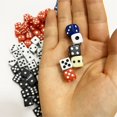 thumbnail image 3 of Juego de dados de punta cuadrada acrílica, Puzzle de 50 piezas, 10mm, 6 caras, accesorio para juego, Decider, fiestas de cumpleaños, cubo blanco/negro, 3 of 4