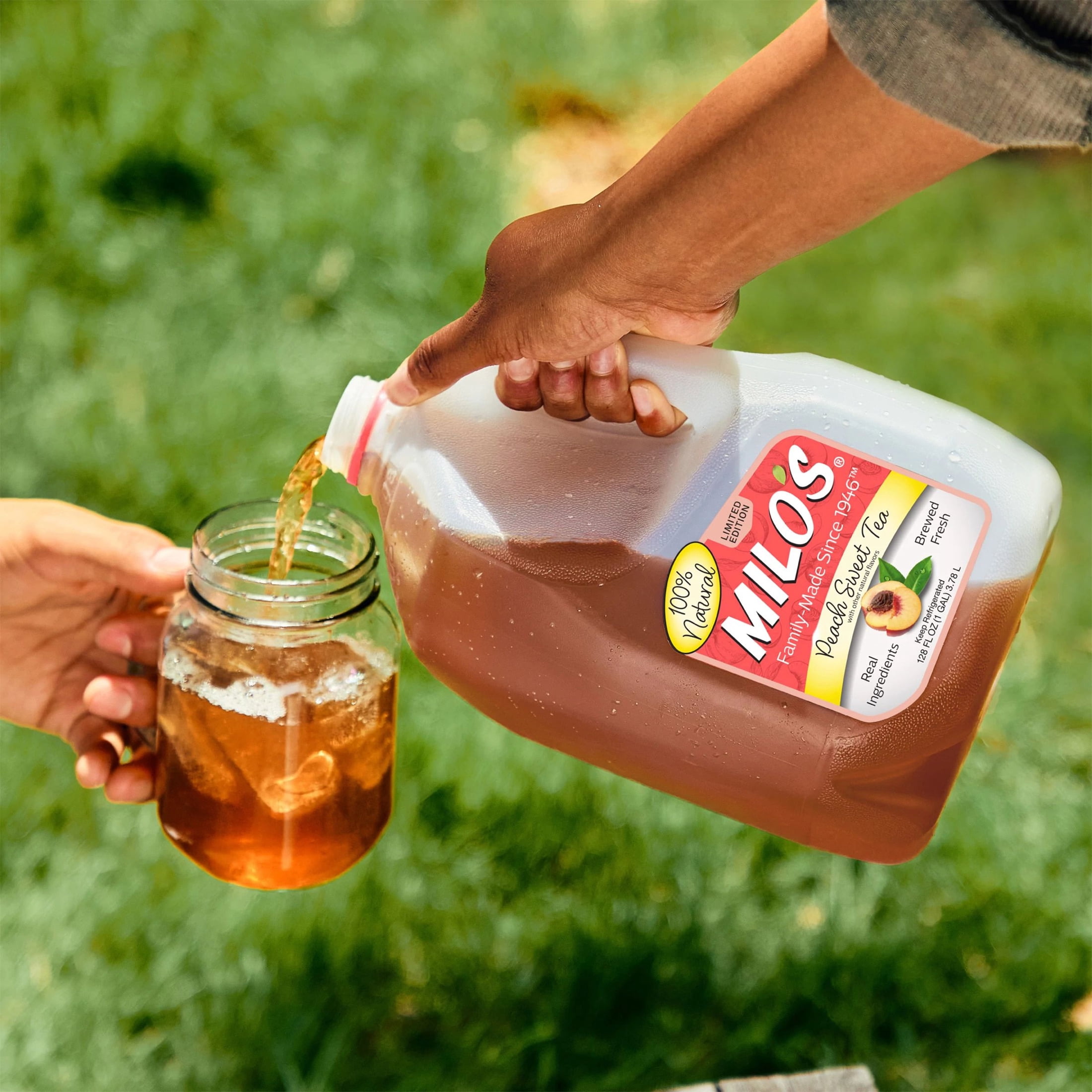 Milo's Peach Sweet Tea, 128 fl oz