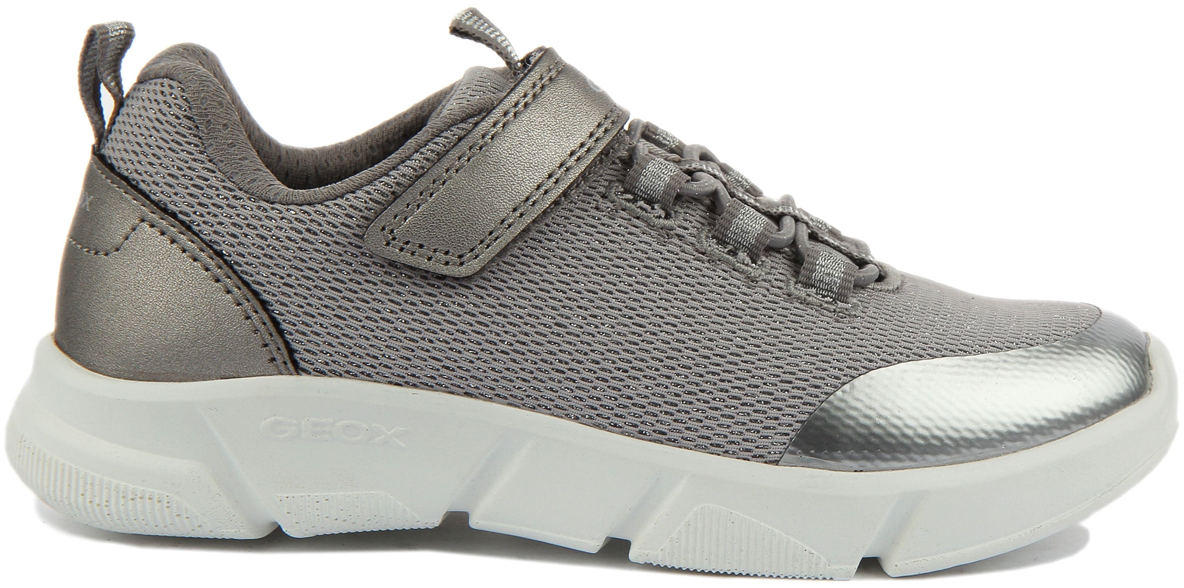 Geox Caril Girl 2 Kid s Low Top Lightweight Casual Slip On