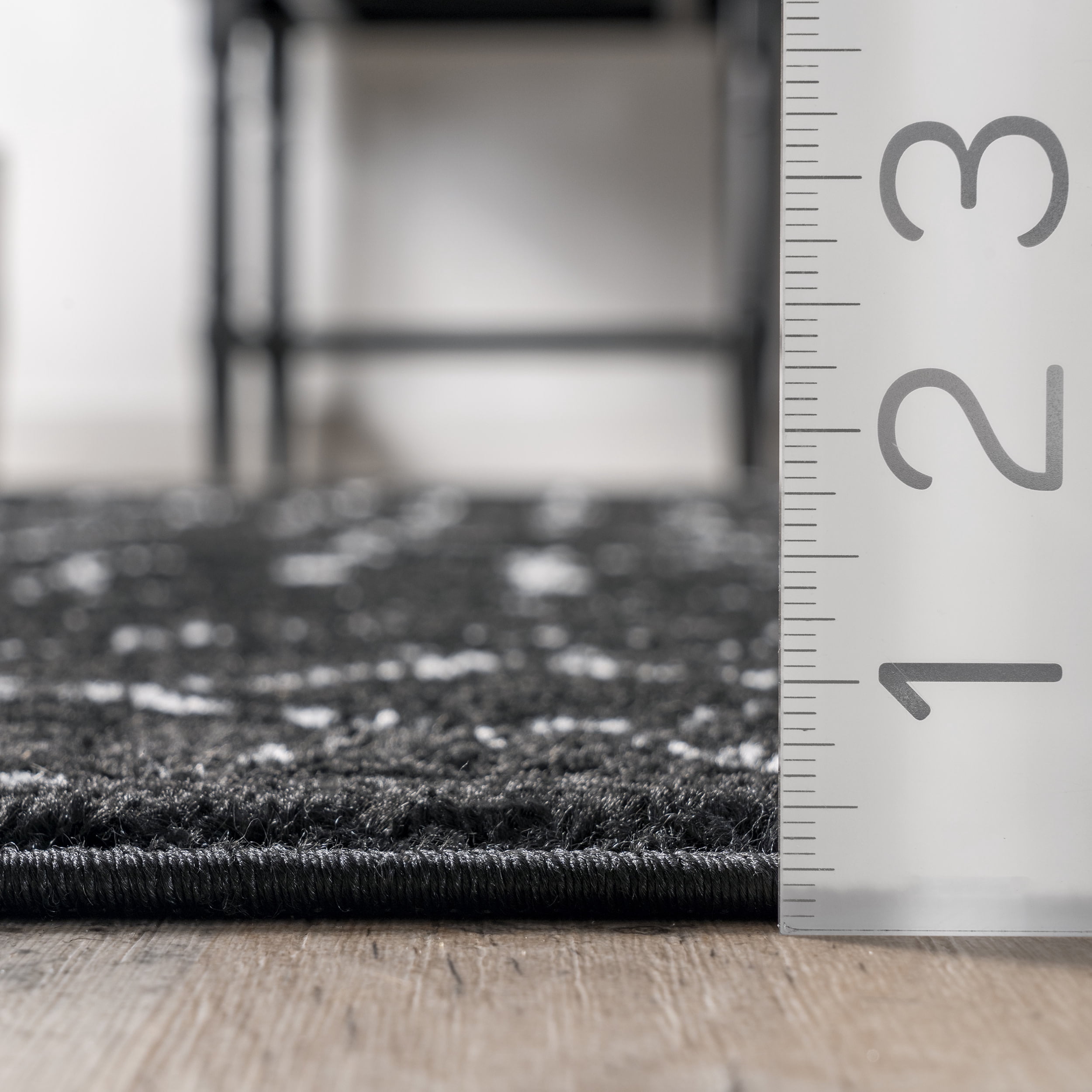 nuLOOM Moroccan Blythe Black and White 6' 7" x 9' Transitional Area Rug