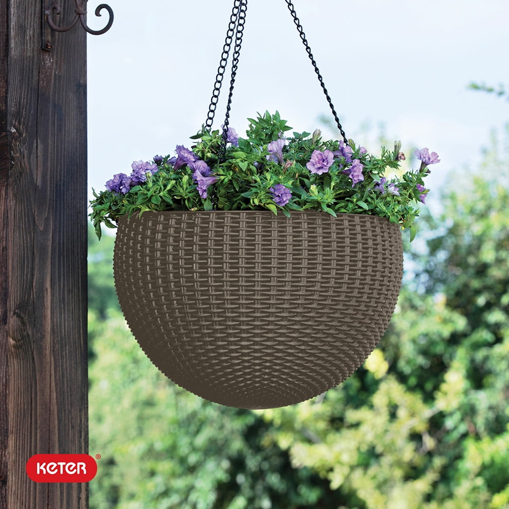 Keter Resin Rattan Set of 2 Round Hanging Planter Baskets for Indoor and Outdoor Plants, Cappuccino