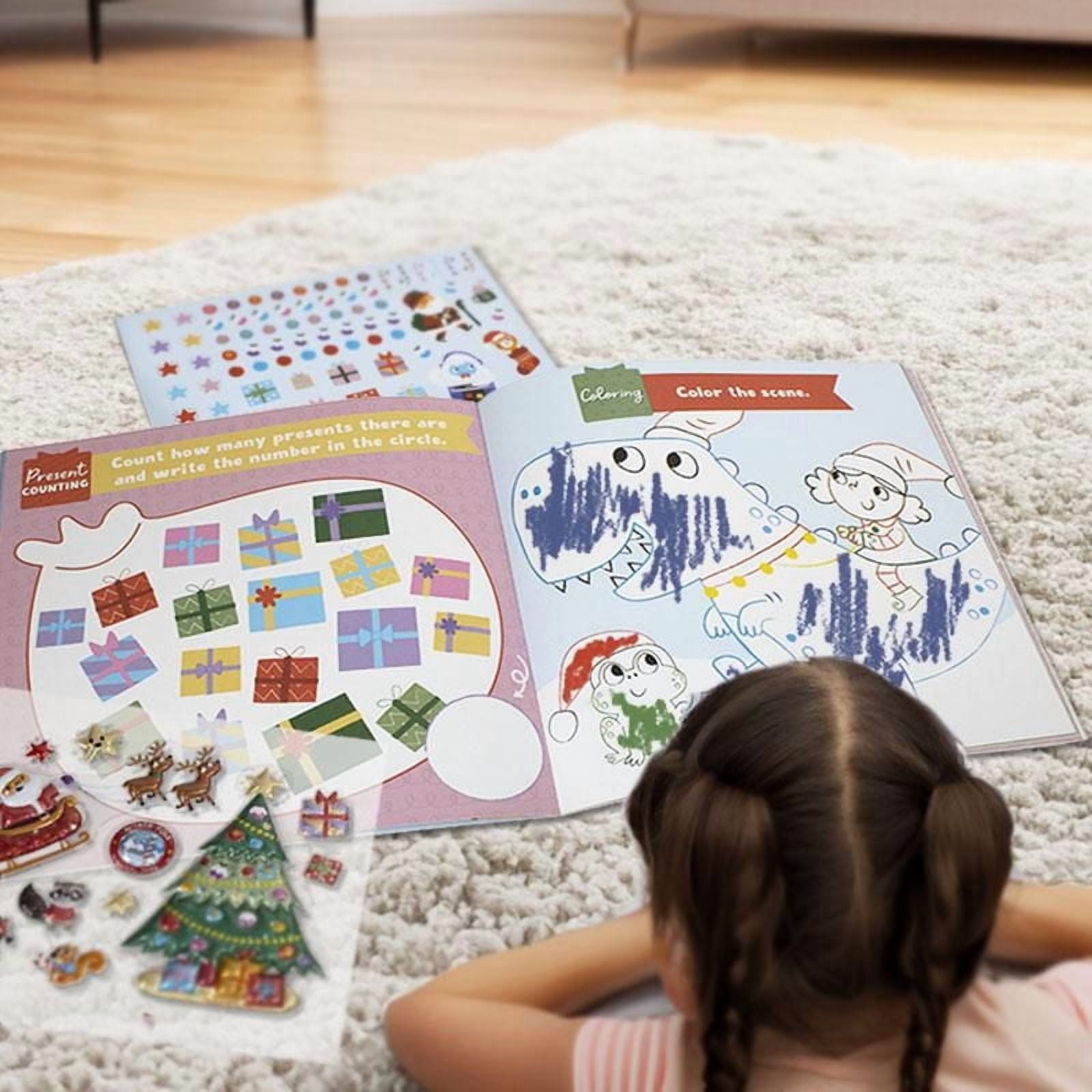 Livre d'autocollants d'activités de vacances Holiday Time Livre d’autocollants d’activités de vacances