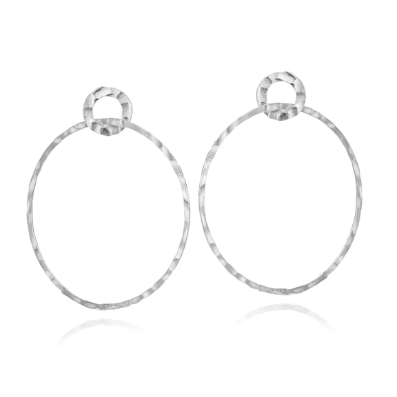 AeraVida Trendy Double Interlocking Hammered Circles Sterling Silver Post Drop Earrings