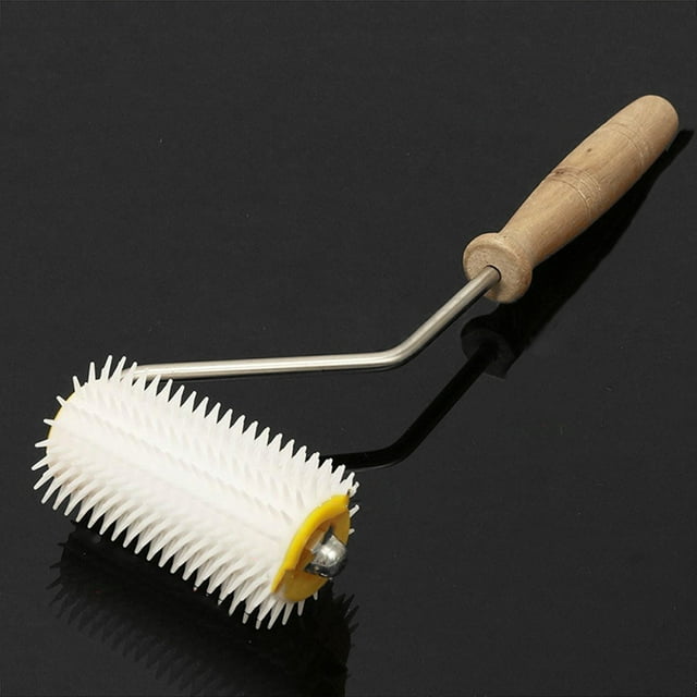 WRISTBIQUE 1Pc Beige Wooden Handle Propolis Collector Roller Efficient Beekeeping Hand Tool for Outdoor Use