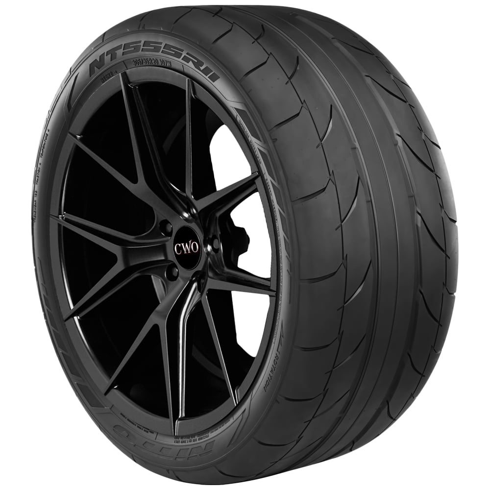 305/35R18 Nitto NT555RII 105W XL Tire