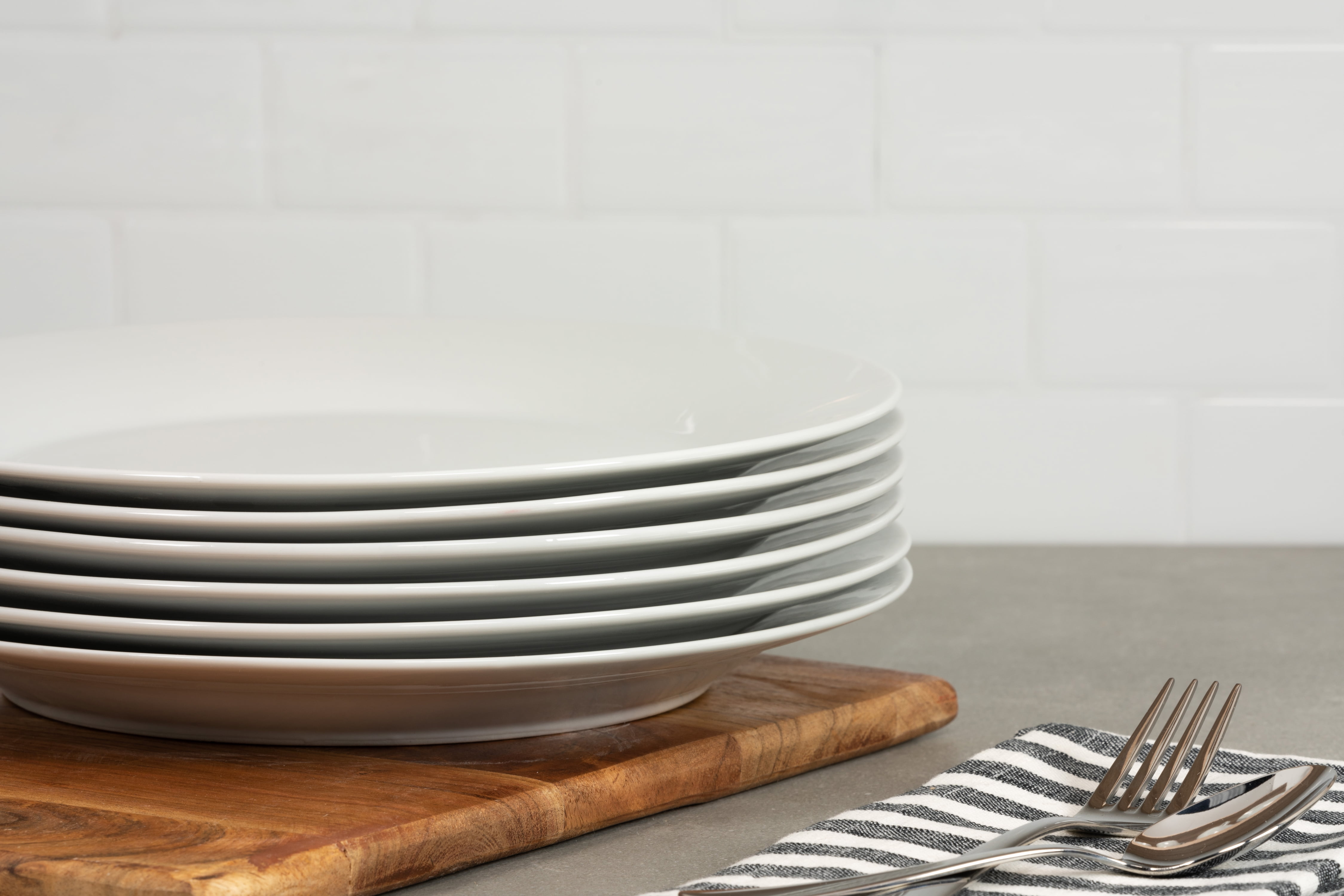 10 Strawberry Street Simply White 10.5" Round Ceramic Dinner Plate, Set of 6
