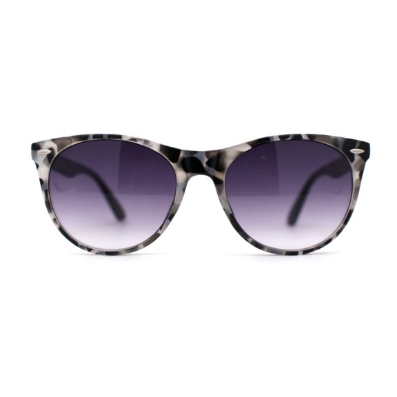 Womens Classy Iconic Boyfriend Style Horn Rim Sunglasses Grey Tortoise Smoke