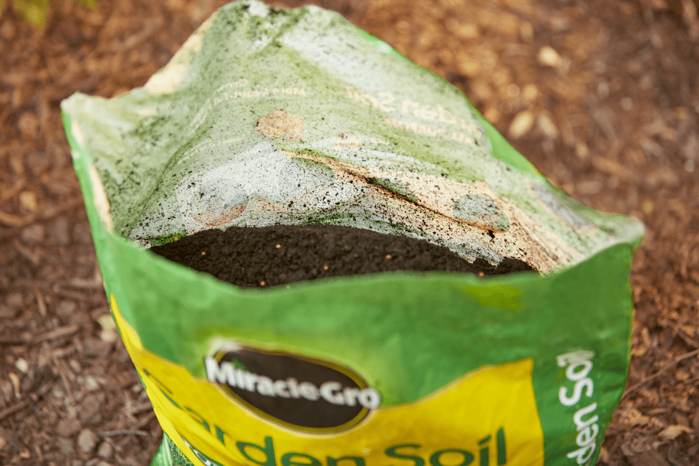 Miracle-Gro Garden Soil All Purpose, 0.75 cu. ft., For In-Ground Use