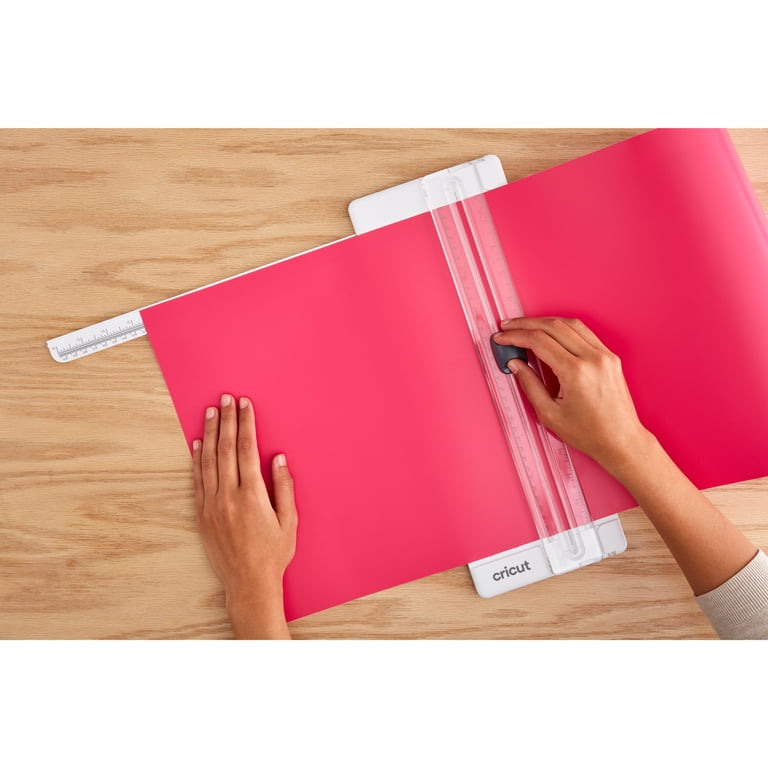 Cricut, Portable Trimmer, 13 in (33 cm), Precise Straight Cuts
