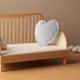 thumbnail image 5 of Acogedor relleno de almohada en forma de corazón para sala de estar y dormitorio, cojín suave para sofá y cama, almohada decorativa interior para el hogar, 5 of 5