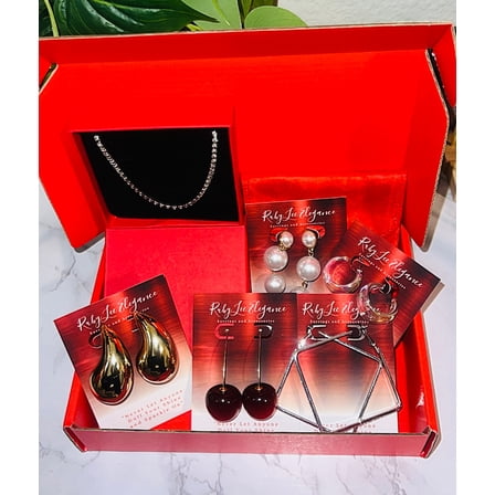 Grace & Glamour Box — Jewelry Gift Set