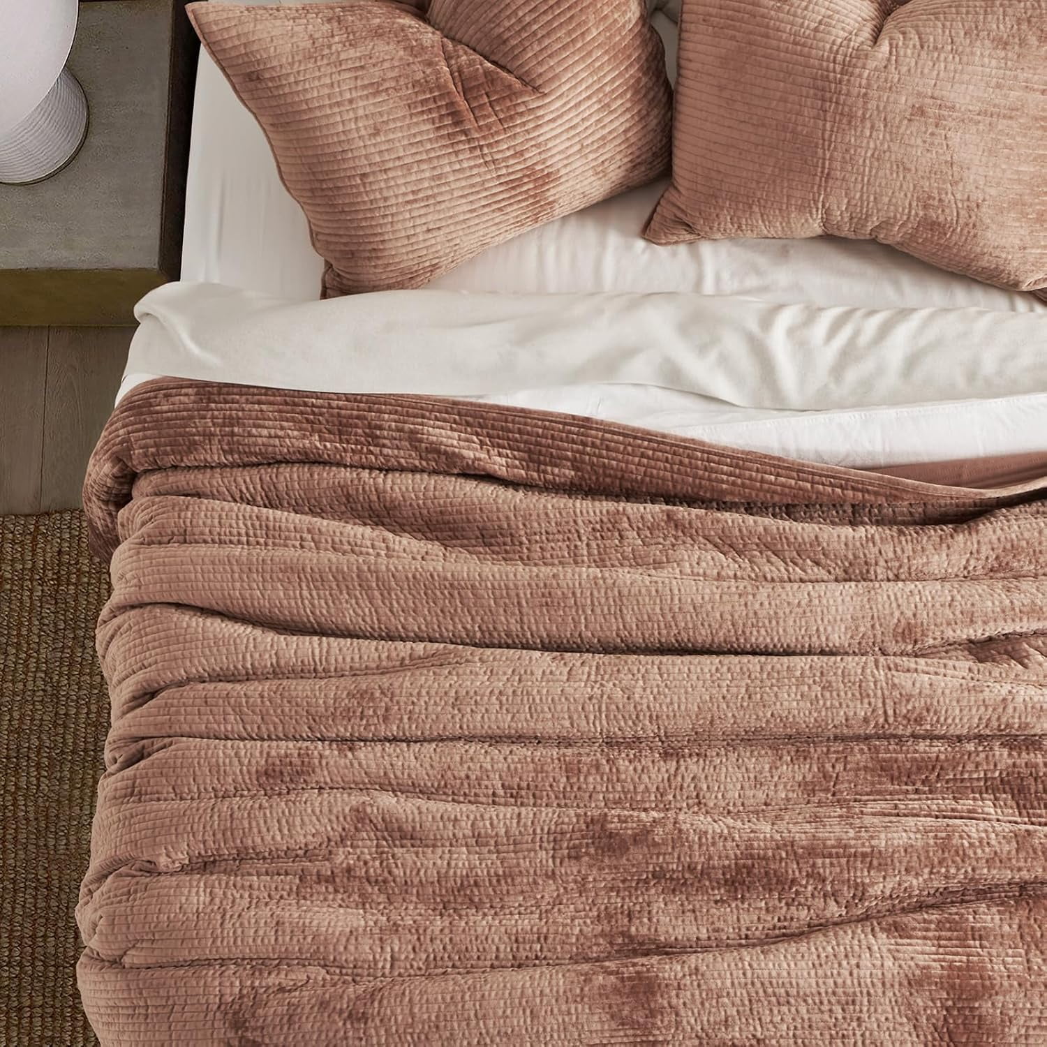 EVERGRACE Velvet Quilt Set King Size, Luxurious Soft Quilted Bedding Sets, Lightweight Velvet Comforter for All Season, Striped Channel Bedspread Coverlet with 2 Shams, Terracotta Clay