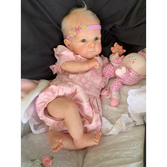 Realistic Reborn Baby Dolls Adorable 18" Sleeping Dolls Lifelike Toddler Newborn Cloth Body with Feeding Accessories Gift Box for Kids Age 3 