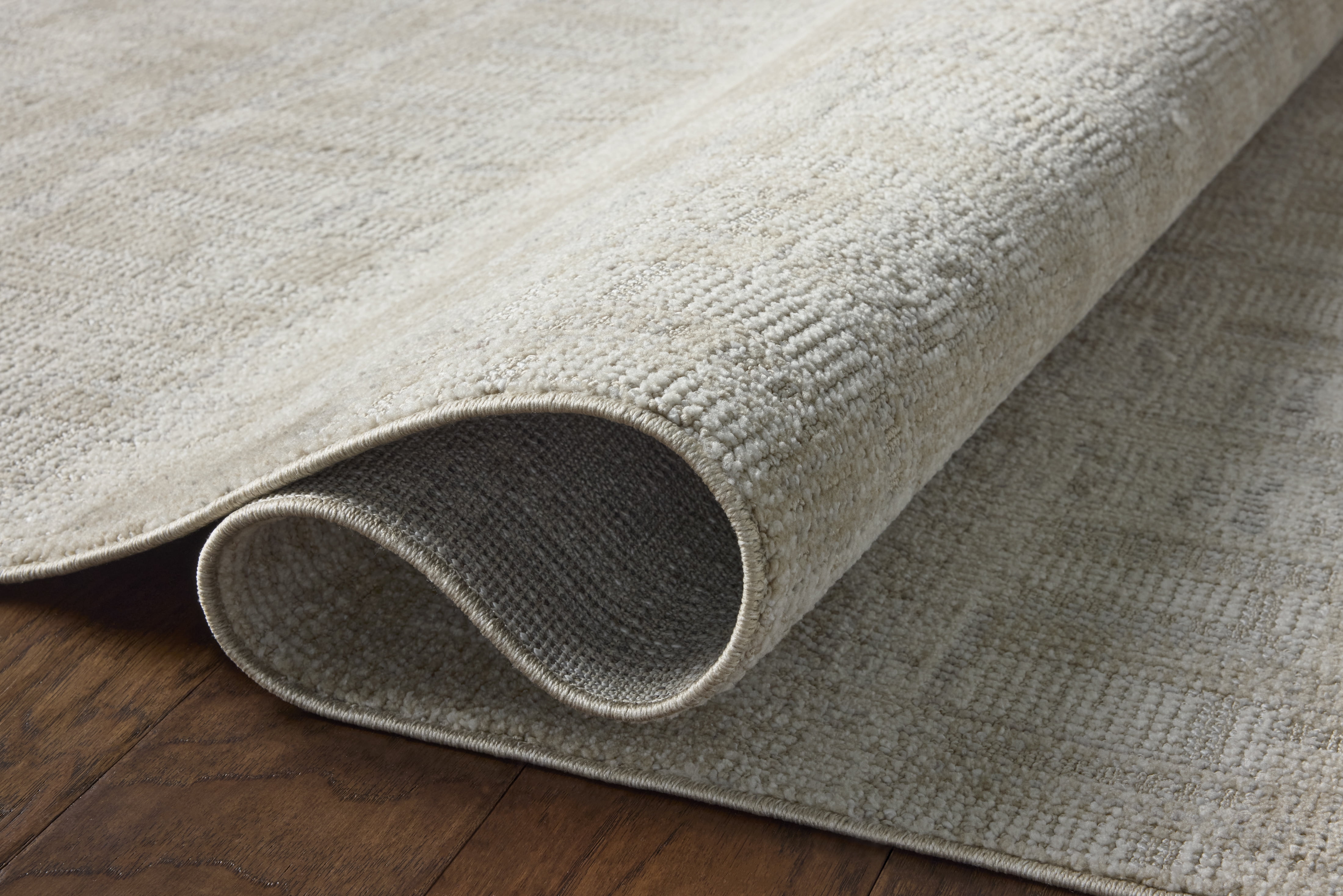 Loloi Roxie Ivory / Natural 2'-7" x 12'-0" Area Rug