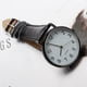 thumbnail image 2 of Reloj de pulsera de cuarzo de cuero de moda de negocios unisex, 2 of 5
