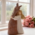 thumbnail image 3 of Figura de resina pintada a mano de niña abrazando a un caballo, con las manos unidas, ángel o estatua familiar. Regalos sentimentales para mujeres., 3 of 8