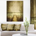 thumbnail image 1 of Design Art - Piédestal Vintage sur Lac, 1 of 3