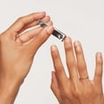 thumbnail image 3 of Set de cuidado de uñas Tweezerman Emerald Shimmer con cortaúñas y lima, 3 of 6