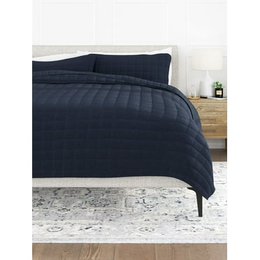 Lightweight Wrinkle Resistant Quilt Sets in Navy Square for King Size Bedding by Comfort Canopy