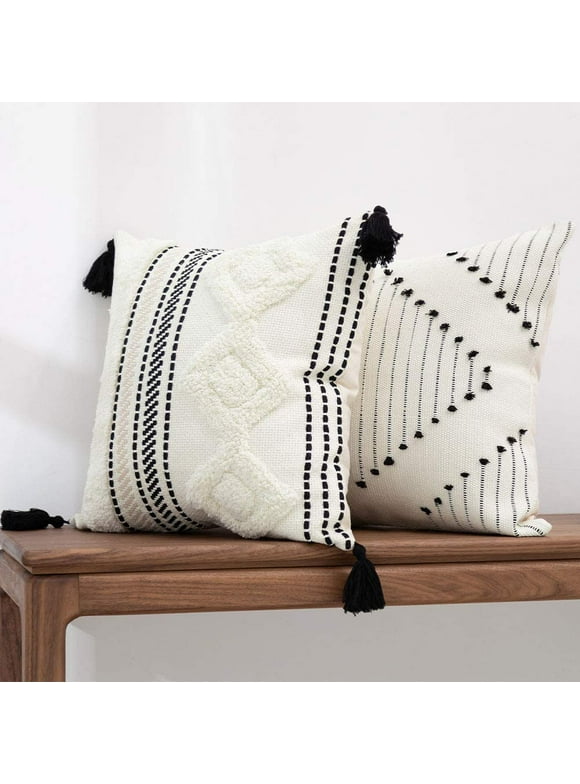 Boho Decorative Pillows in Bohemian