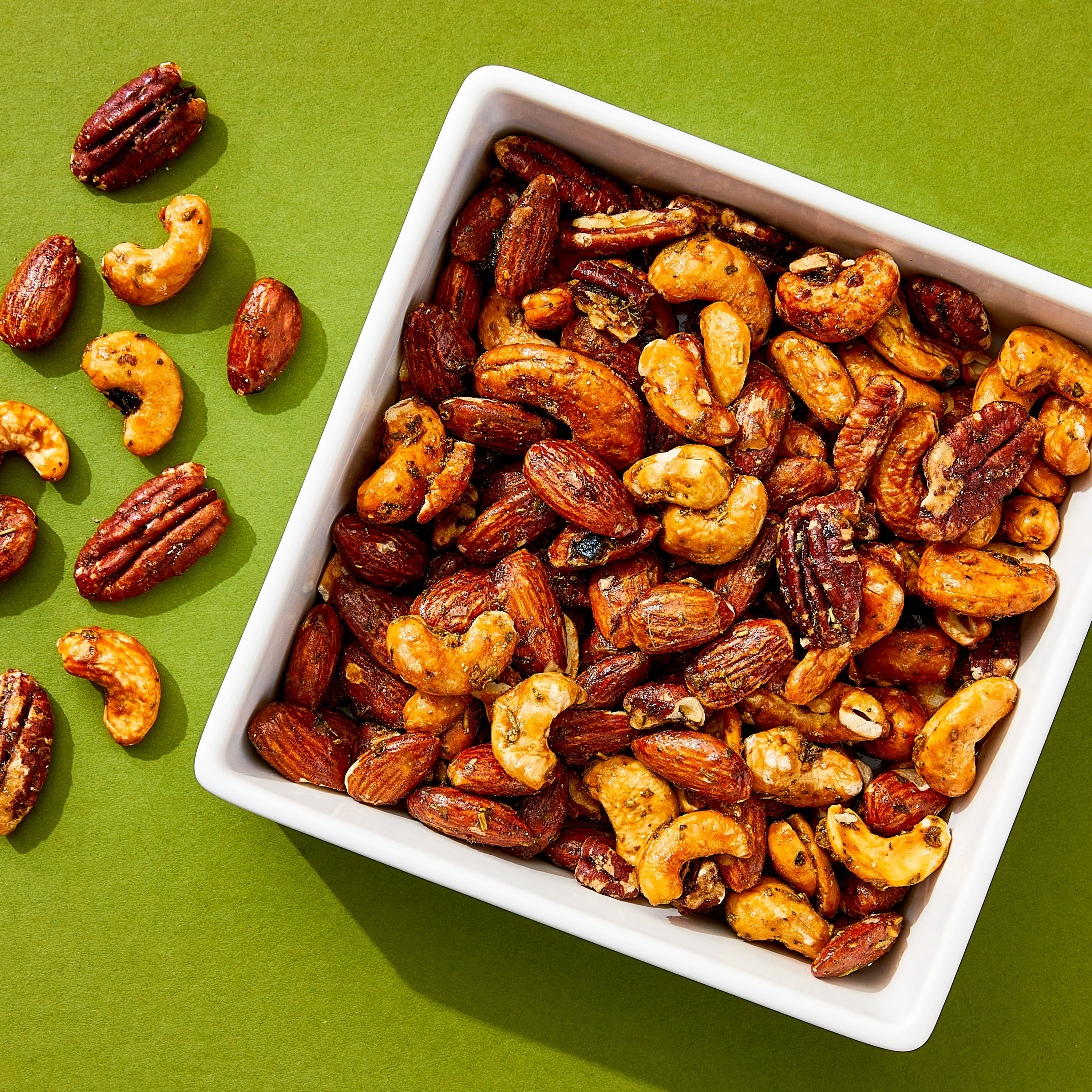 bettergoods Olive and Herb Mixed Nuts, 10 oz