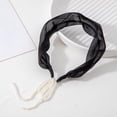 thumbnail image 4 of Mujer Tassel Pendiente Joyería Joyería Dulce Sólido Falso Pendiente Cinta Cabeza de Cabeza de Lado Perla Peinado Pelo Aro para Regalo Niño - Negro Soledad Aro de pelo, 4 of 8