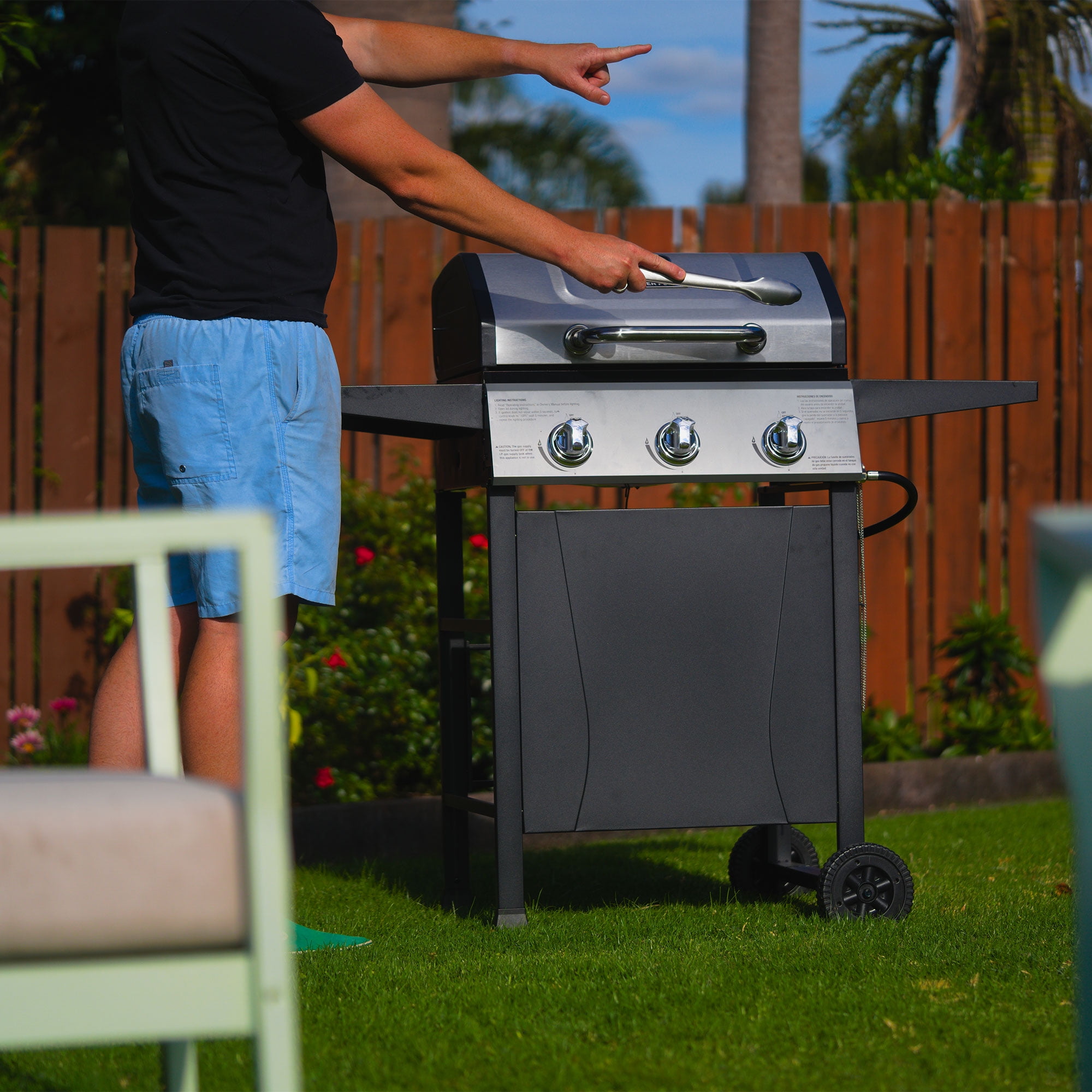 Grill Boss 27,000 BTU 3 Burner Propane Gas Grill w/Wheels, Cover, & Side Shelves