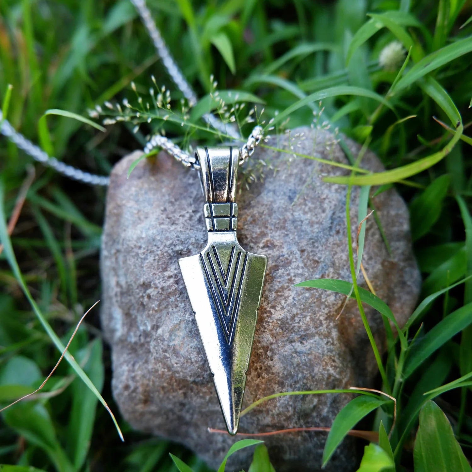 ARROWHEAD NECKLACE - Navajo - Native American - Silver Plated - Gift -  Handmade - Crystal - Stone Arrow - Boyfriend - Unisex - Flint - Sale