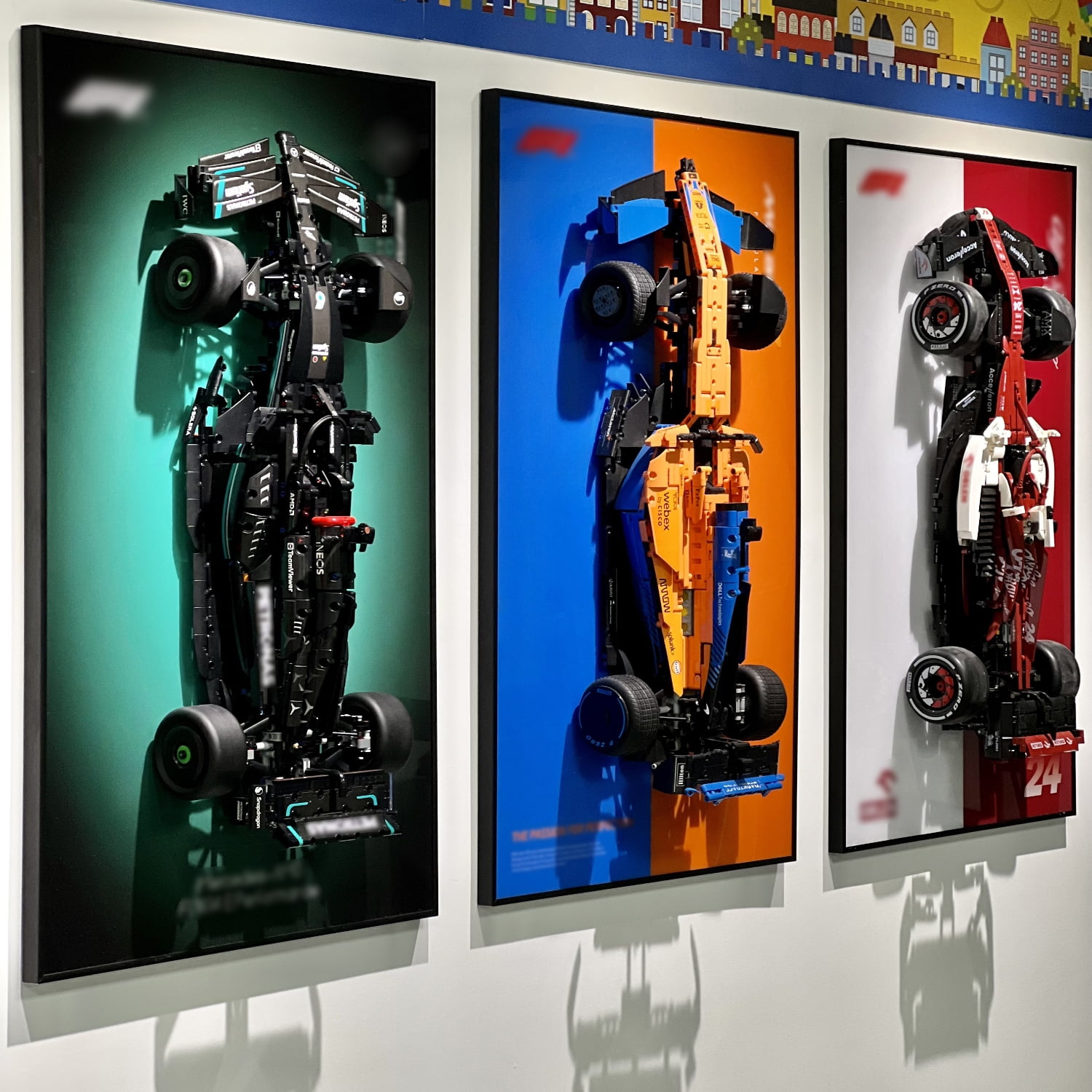 iLuane Display Wallboard for Lego 42141 Technic McLaren Formula 1 2022 Replica Race Car