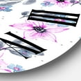 thumbnail image 3 of Designart 1 in Quartz Traditional Wall Clock, 3 of 5