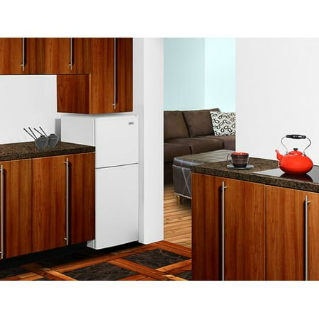 Summit Appliance Summit 4.8 cu. ft. Compact Refrigerator with Freezer