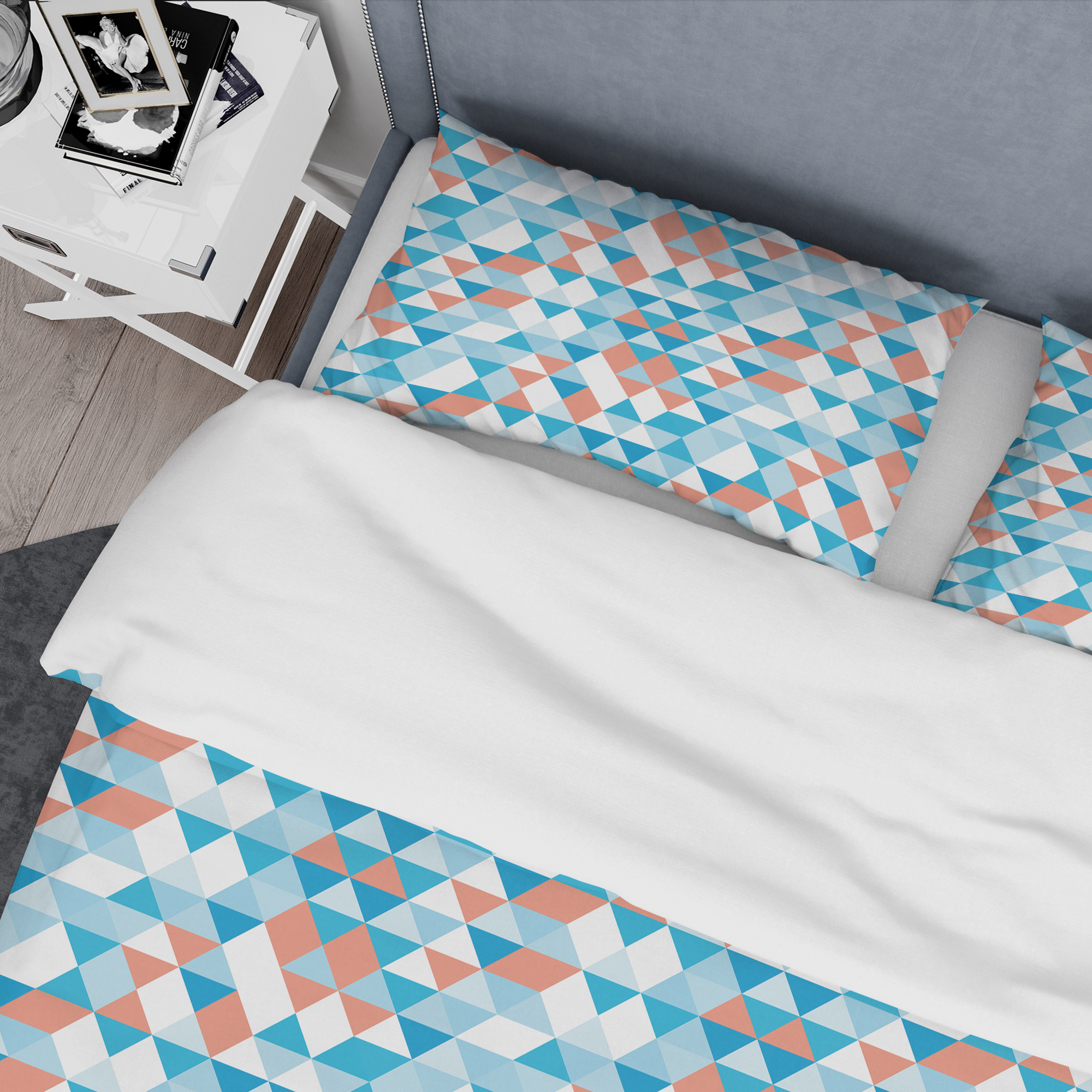 Designart 'Triangular Retro Design II' Mid-Century Modern Duvet Cover Set