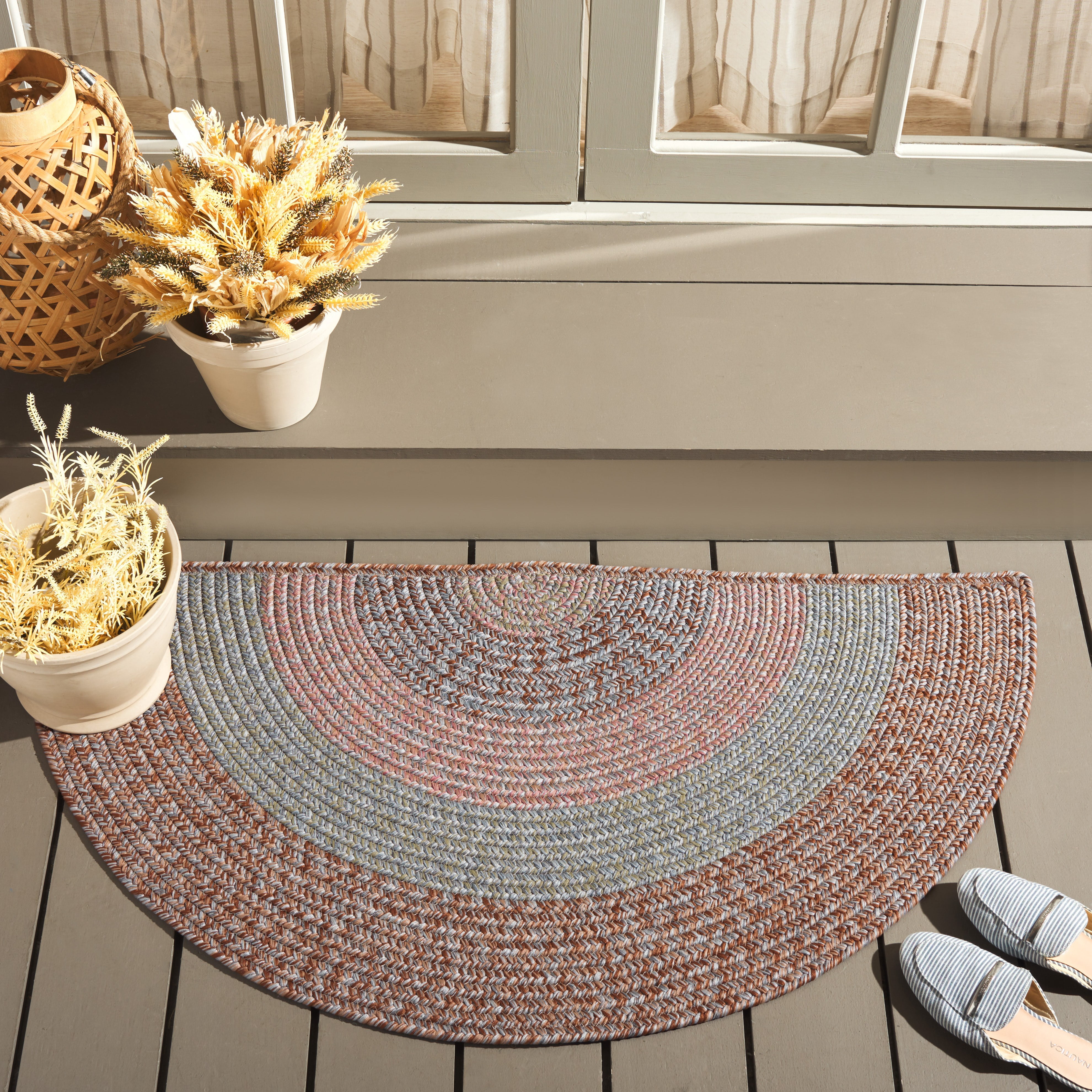 SAFAVIEH Braided Kent Geometric Machine Washable Reversible Area Rug, Brown/Gray Pink, 2' x 4' Half Moon