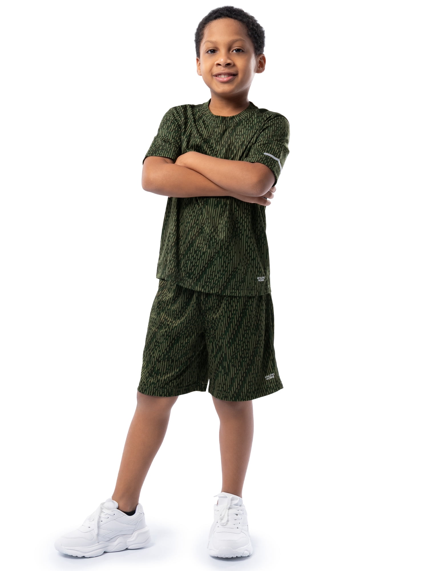 Athletic Works Boys Short Sleeve Core Performance T-Shirt, Sizes 4-18 & Husky