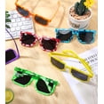 thumbnail image 4 of Gafas de sol Flutesan Pixel Miner Party Favors (12 pares), 4 of 7