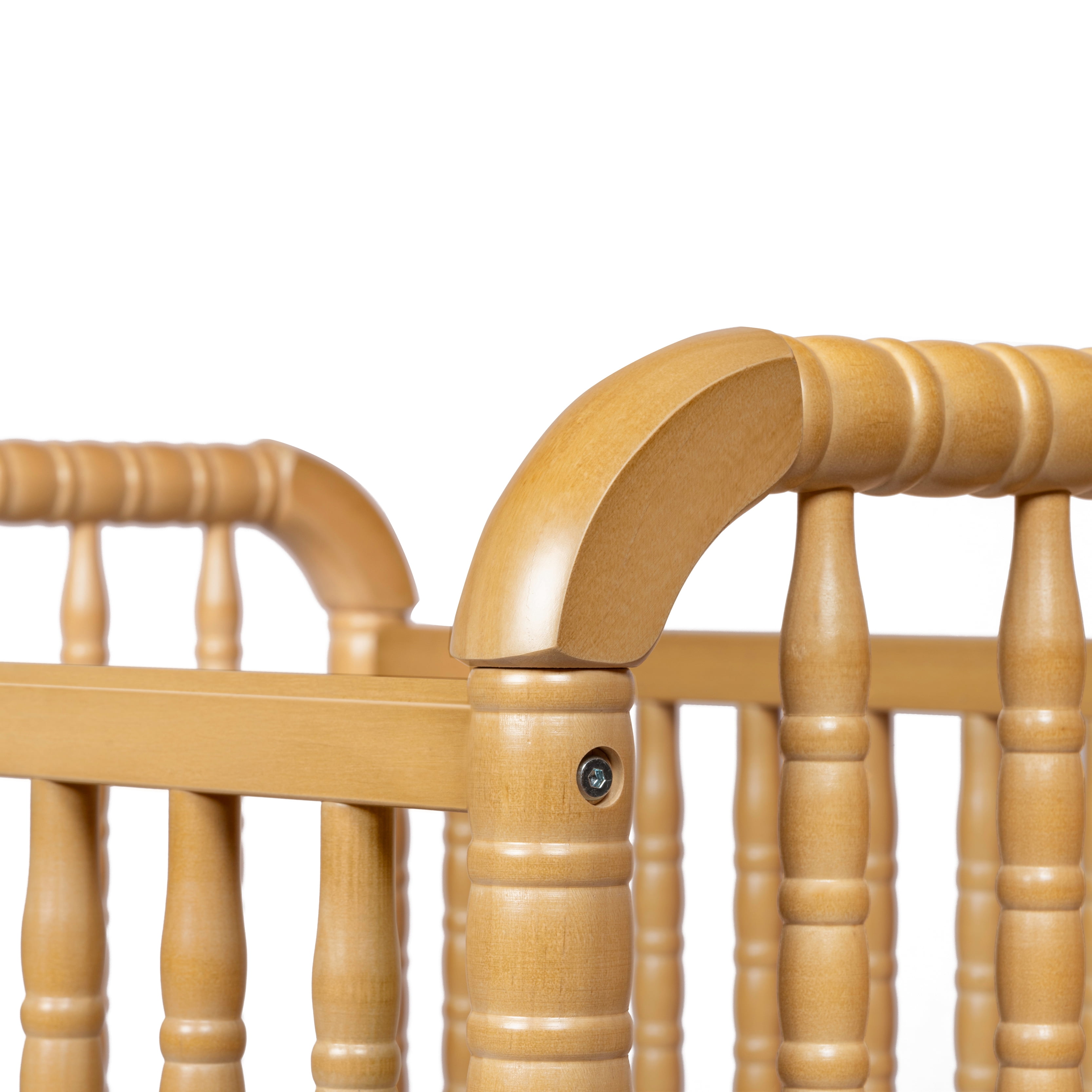 DaVinci Jenny Lind 3 in 1 Convertible Mini Crib in Honey