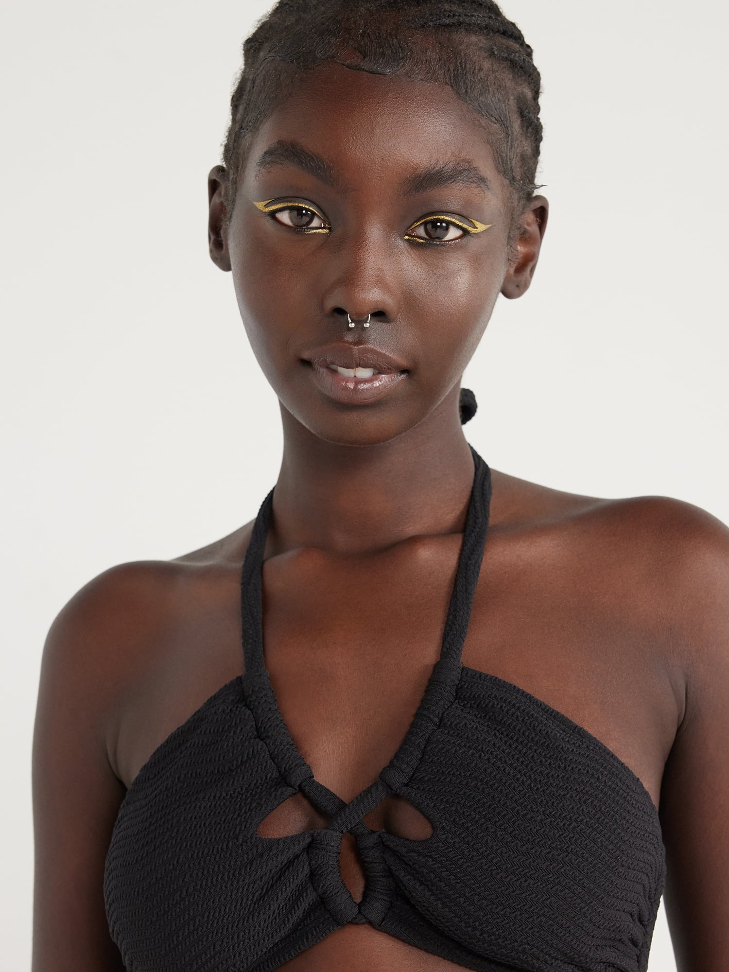 No Boundaries Juniors’ Crinkle Halter Bandeau Bikini Top, Sizes XS-XXL