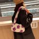 thumbnail image 1 of Bolso retro para mujer con estampado de flores y axilas, Bolso de invierno de felpa (púrpura), 1 of 5