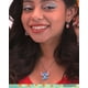 thumbnail image 2 of Set de joyas Disney Lilo & Stitch Flower con pendientes y collar, 2 of 6