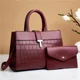 thumbnail image 4 of Bolso de hombro hecho a mano con forma de fruta, de roble, para mujer, informal, de alta calidad, versátil, de lujo, exquisito, bandolera femenina Y2k, 4 of 5