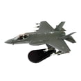 thumbnail image 3 of Modelo de avión de F-35A a escala 1/72 con base, artículo de colección para juegos de rol, modelo a escala de un avión de ataque para, 3 of 9