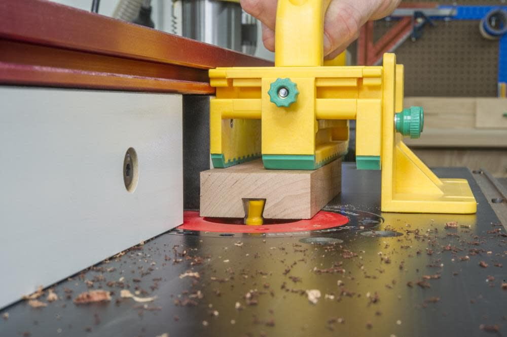 Micro Jig MATCHFIT Dovetail Clamp PRO for Wood Dovetail Tracks and Grooves