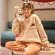 thumbnail image 3 of Pijamas de terciopelo coralino para mujer, ropa de casa de terciopelo grueso, traje de dos piezas, lindo Oso de fresa, Ins coreano, otoño e invierno, nuevo, 3 of 5